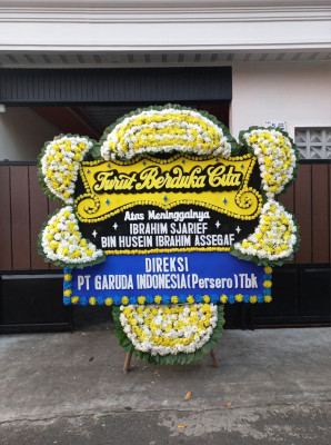 Papan Bunga Duka di Makasar
